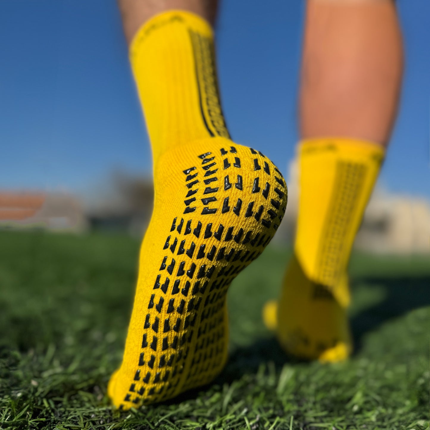 MEDUCA "GOAT" Grip Socks 3-PACK - Yellow (one-size 38-46)
